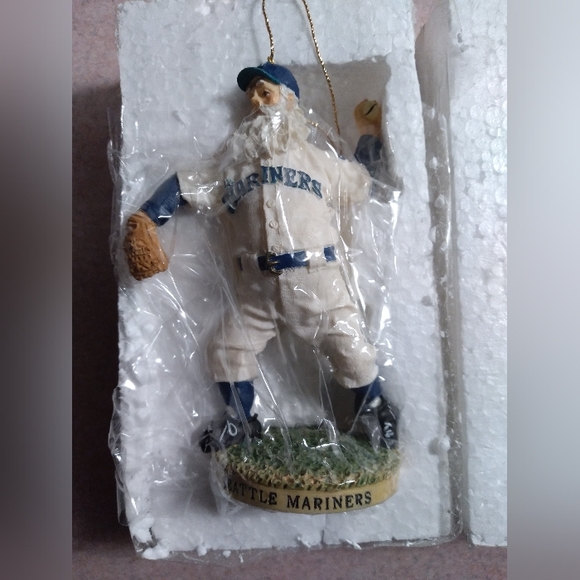 Seattle Mariners collectible figurine - Picture 3 of 5
